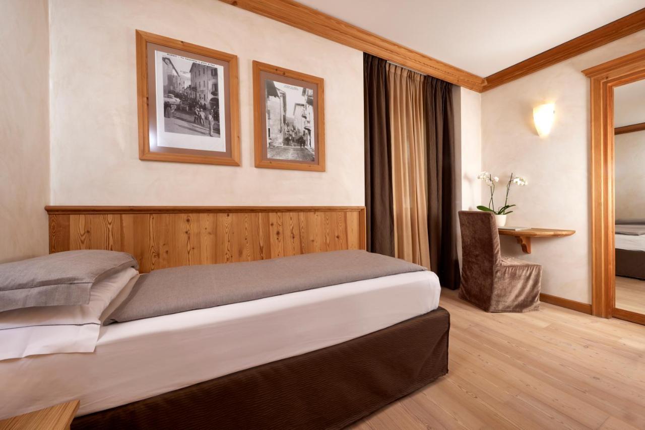 Hotel Rezia Bormio Værelse billede